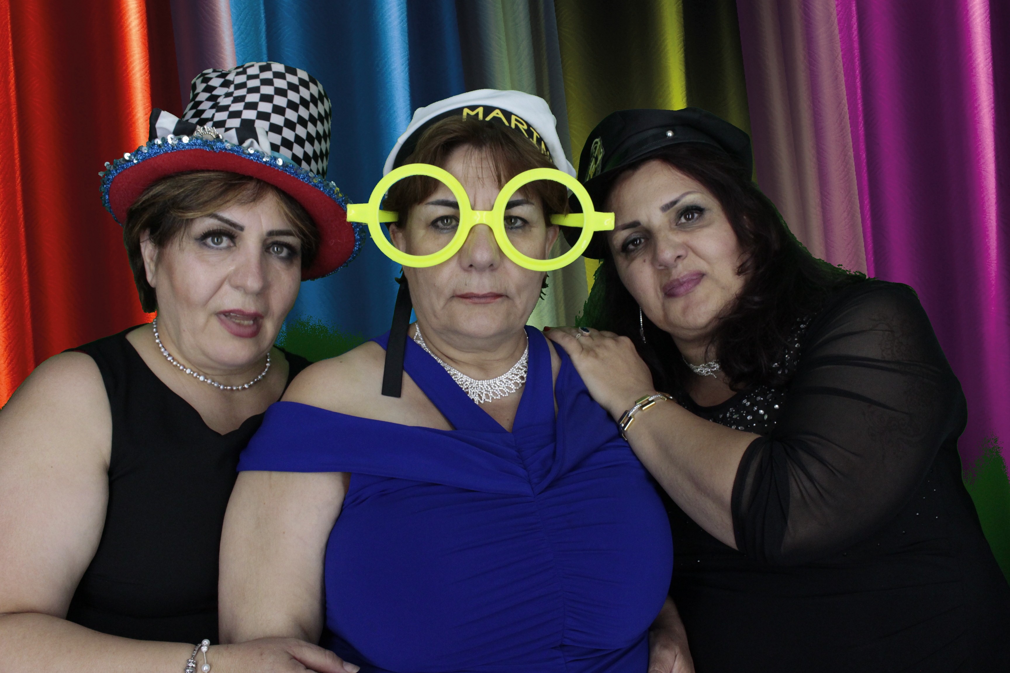 Bhavin & Yasmin’s Wedding | View more photos from the event at gallery.myphotoboothexperience.co.uk/u/MyPhotoBoothExperienceLtd/Bhavin-Yasmin’s-Wedding